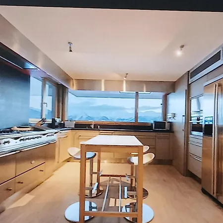 Pleyeuse Apartment *